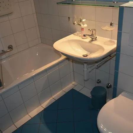 La Sarine 20 Appartement-fewo- Dusche Oder Bad- Wc 4-bettwohnung By Interhome Apartamento Gstaad